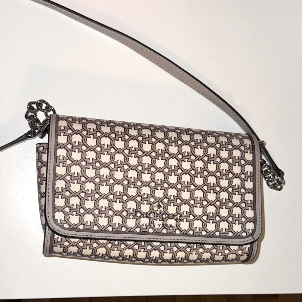 Kate Spade New York Spade Link Small Flap Crossbody